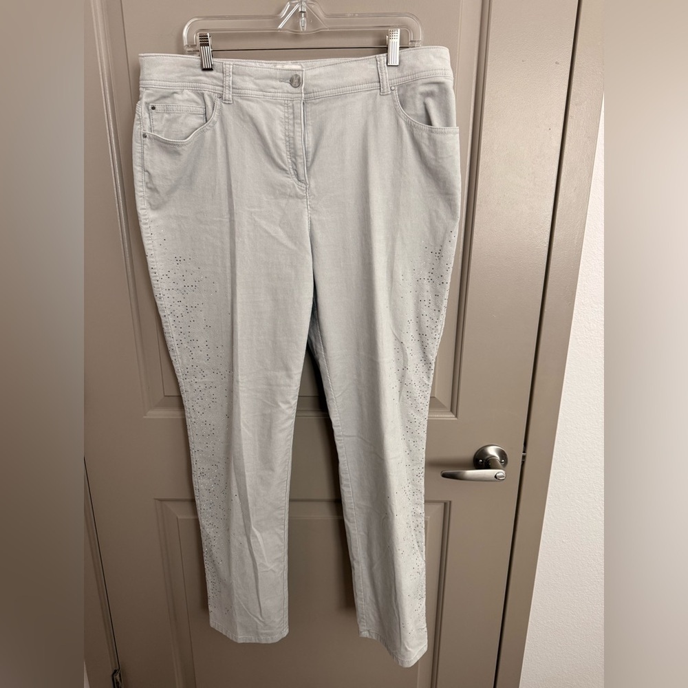 Chicos full length sz 2 (equiv sz 12-14). Dove grey. Light Corduroy. - Picture 7 of 8